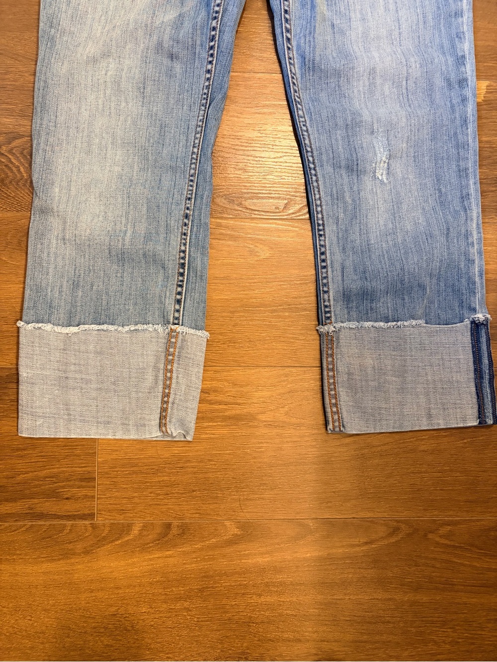 Pilcro Hyphen mid-rise Cuffed cropped jeans size 30 - Picture 6 of 7
